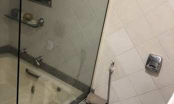 Imagem 4: VENDA. OPORTUNIDADE ÚNICA! FRENTE TOTAL MAR! REFORMADO. 4 QUARTOS, SUÍTE, GAR