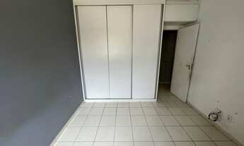 Imagem 3: Casa para Venda em Serra, Colina de Laranjeiras, 3 dormitórios, 2 suítes, 3 banheiros, 2 v