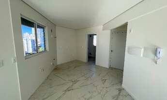 Imagem 2: Apartamento no Centro de Chapecó, próximo à praça Coronel Bertaso