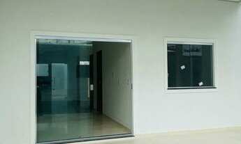 Imagem 2: CASA DE 02 QUARTOS (1 SUÍTE) NO PARQUE DAS LARANJEIRAS - RESIDENCIAL FECHADO