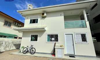 Imagem 4: Casa para venda na Praia de Palmas com 177 metros quadrados com 3 quartos