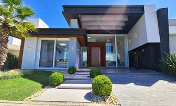 Imagem: Casa de condomínio térrea para venda tem