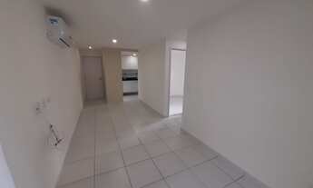 Imagem 2: Apartamento para aluguel com 54 metros quadrados com 2 quartos em Pina - Recife - PE