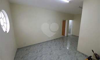 Imagem 6: Casa Comercial de 240m² para locação - Jd. Maria Rosa. Taboão da Serra