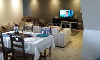 Imagem 4: Aluga-se Casa Sobrado na Jardim Hípica Pinheiros - Taubaté