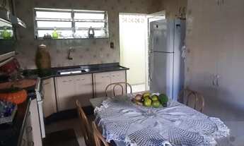 Imagem 4: Casa para Venda em Taubaté, Estiva, 3 dormitórios, 2 suítes, 1 banheiro, 3 vagas