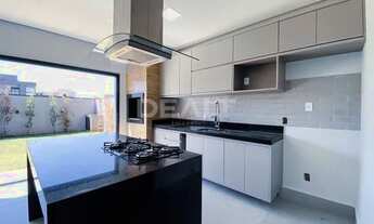 Imagem 3: Terras da Estância 151 m² Sobrado 3 dormitórios cozinha com churrasqueira