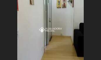 Imagem 2: PORTO ALEGRE - Apartamento Padrão - Jardim Carvalho