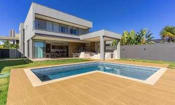 Imagem 3: Casa em Alphaville, Residencial Costa Laguna, 395 m, 4 suítes, piscina