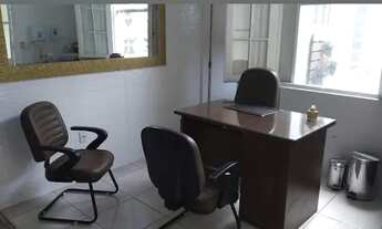 Imagem 3: Térrea para venda possui 96 metros quadrados com 4 quartos em Centro - Pelotas - RS