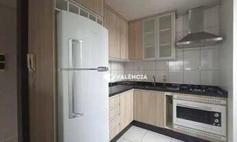 Imagem 2: Apartamento Mobiliado para Alugar por R$1.600,00 na Rua Nereu Ramos 2651 no Edifício Letíc