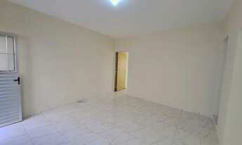 Imagem 6: Assobradado Impecável de 60m2 com 1 dorm, sala, cozinha, w.c e a.s no Jardim Independência