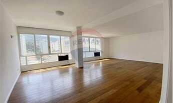 Imagem 2: Apartamento com 2 dormitórios à venda, 114 m²