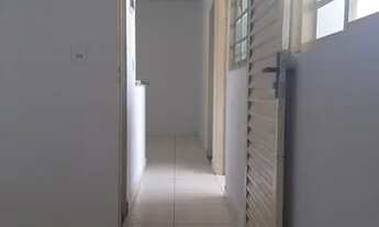 Imagem 3: Kitnet de 2 quartos para casal evangélico. Léia o anúncio