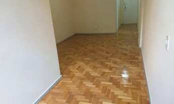 Imagem: Tijuca - Salão - 3 Quartos - Próximo Metrô