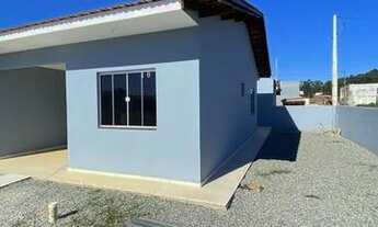 Imagem 3: Casa com amplo jardim 2 quartos em Vila Nova - Barra Velha - SC