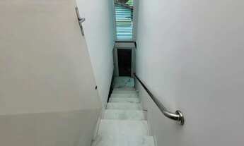 Imagem 3: Sobrado para venda possui 679 metros quadrados com 3 quartos em Vila Albertina - São Paulo