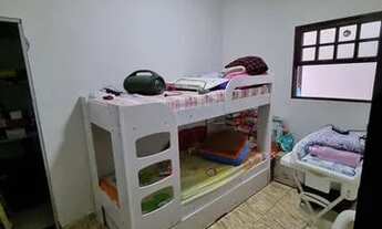 Imagem 4: Casa para venda tem 210 metros quadrados com 2 quartos