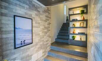 Imagem 4: Casa para venda possui 250 metros quadrados com 3 quartos em Lagoa da Conceição - Florianó