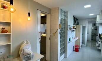 Imagem 5: Andar alto nascente semi mobiliado 3 quartos Calhau