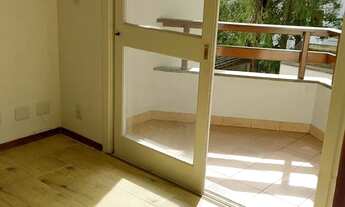 Imagem 1: Aluguel apto 2 dormitórios, amplo, com sacada em Canoas na esquina com Av Santos Ferreira