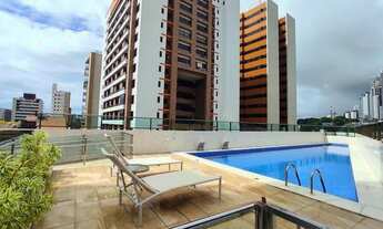 Imagem 2: Apartamento para aluguel tem 214 metros quadrados com 4 quartos