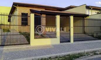 Imagem: Casa de rua - / Residencial / Nova Itatiba