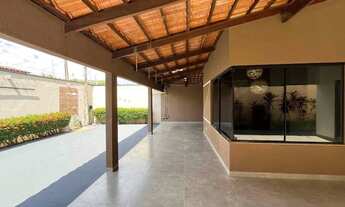 Imagem 6: Casa com 3 quartos e energia solar para locação na quadra 1003 Sul. Plano Diretor Sul