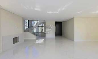 Imagem 5: Casa em Condomínio com 3 suítes e 5 vagas no Campo Comprido