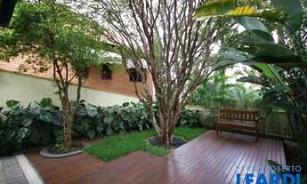 Imagem 2: CASA EM CONDOMÍNIO - ALPHAVILLE - SP