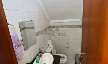 Imagem 4: Oportunidade - Casa Sobrado - Residencial São Paulo - Jacareí - 3 Dormitórios - 170m²