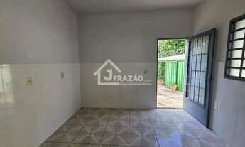 Imagem 6: Casa com 2 quartos para locação no Senador Canedo - GO