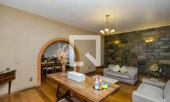 Imagem: Casa à Venda - Gutierrez, 4 Quartos, 248