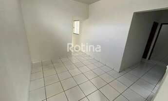 Imagem 4: Casa Comercial para alugar, 3 quartos, Santa Mônica - Uberlândia/MG - Rotina Imobiliária