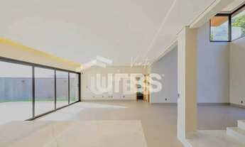 Imagem 4: Imóvel para venda possui 317 metros quadrados com 4 quartos em Jardins França - Goiânia