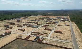 Imagem 2: Lotes às margens da BR 116 em frente a entrada de Itaitinga