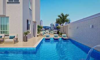 Imagem 2: Oportunidade em Itapema, SC. Apartamento à venda com 2 dormitórios sendo 1 suíte