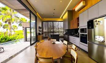 Imagem 4: Casa no condomínio a para venda com 4 quartos, sendo 4 suítes , 350m²