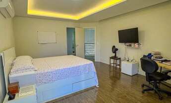 Imagem 4: Casa 4 quartos de esquina no Boulevard Lagoa