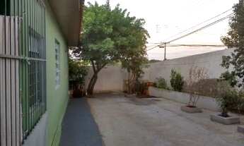 Imagem: Casa 3 quartos, quintal grande, prox. Da