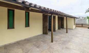 Imagem 7: Casa no bairro Sarandi com 4 dormitórios e 4 vagas