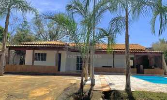 Imagem 4: Rancho à Venda - 3 Quartos, 2 Banheiros, Área Gourmet e Piscina!