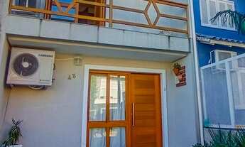 Imagem: Casa estilo sobrado para venda com 3 quartos