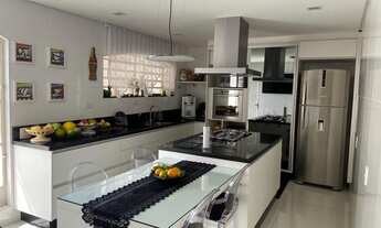 Imagem 2: Oportunidade! Excelente casa com 03 suítes em 470m2 de area util !