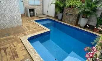 Imagem 5: Casa para venda possui 80 metros quadrados com 3 quartos em Centro - Mogi das Cruzes - SP