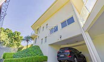 Imagem 3: Casa para venda possui 312 metros quadrados com 4 quartos em Pilarzinho - Curitiba - PR