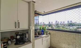 Imagem 7: Imóvel duplex de 302m², com 4 dormitórios (sendo 4 suítes)