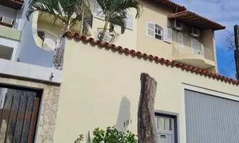 Imagem 4: Casa venda possui 150 metros quadrados com 3 quartos em Glória - Macaé - RJ