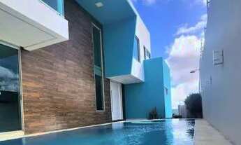 Imagem: Casa de alta padrão e fino acabamento