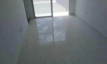 Imagem 2: Alugo casa de 2/4 quartos no condomínio vila Majore av sossego no sim casa padrão